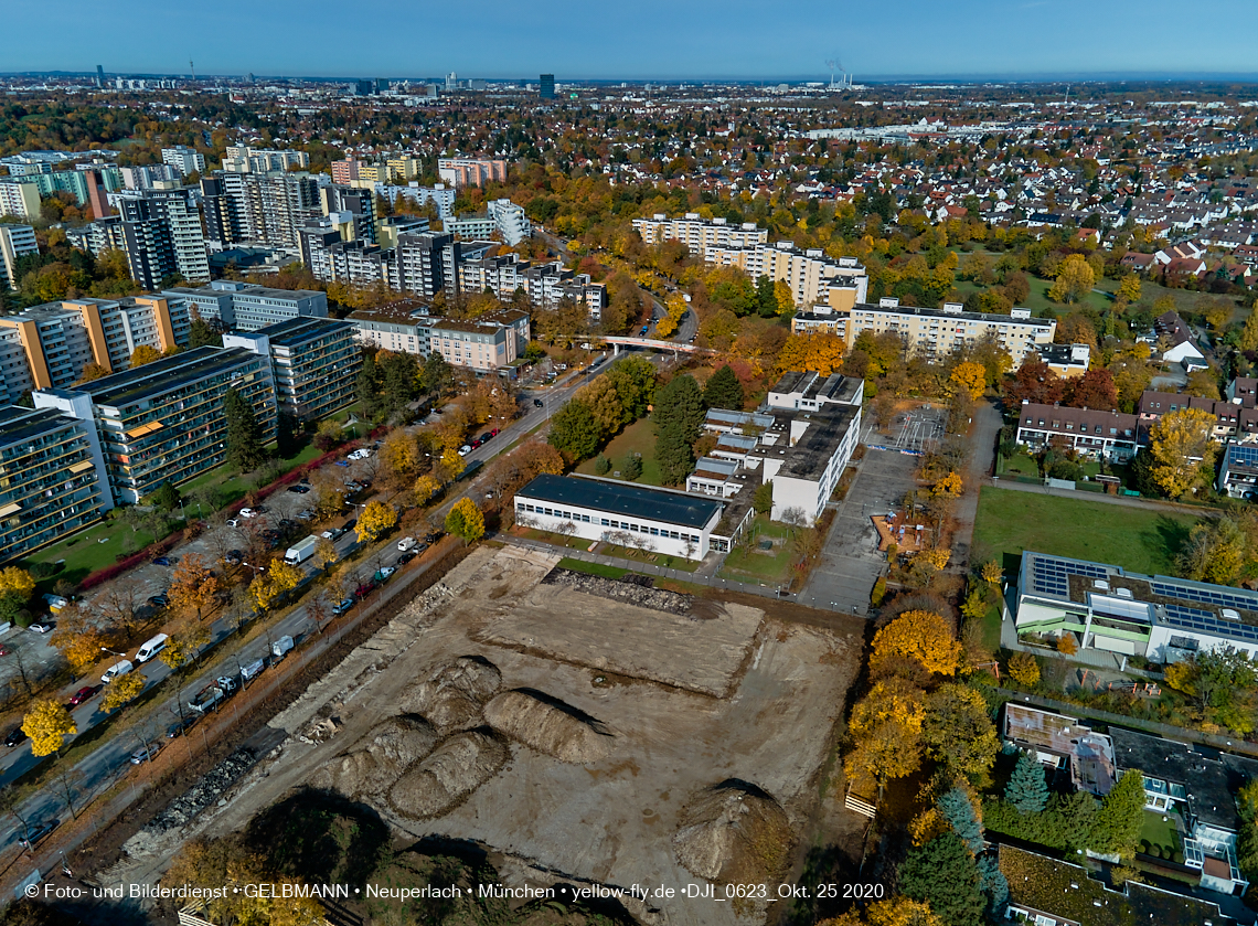 25.10.2020 - Grundschule am Karl-Marx-Ring in Neuperlach